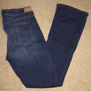Boot cut jeans
